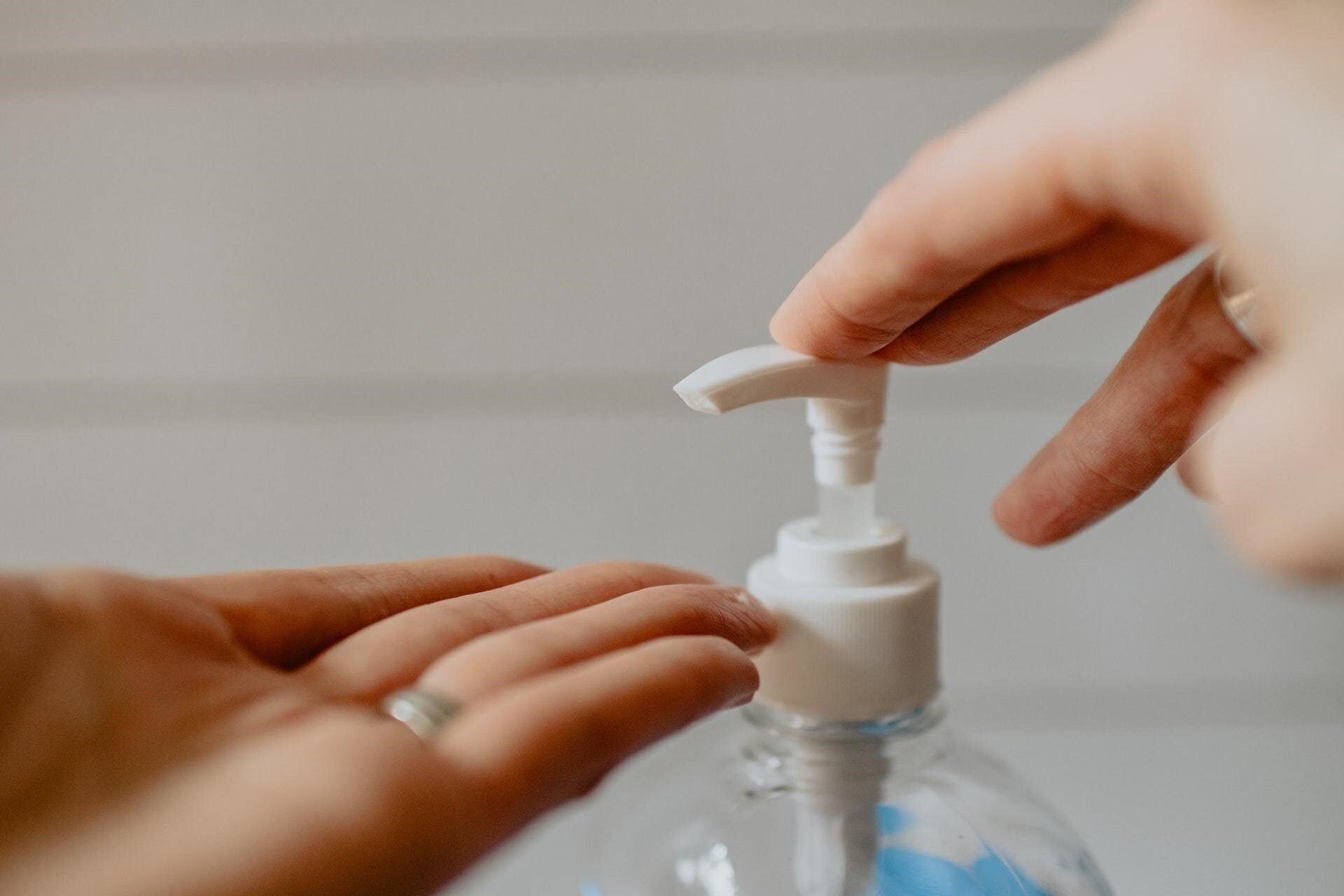 7 things to know about hand sanitizer gel