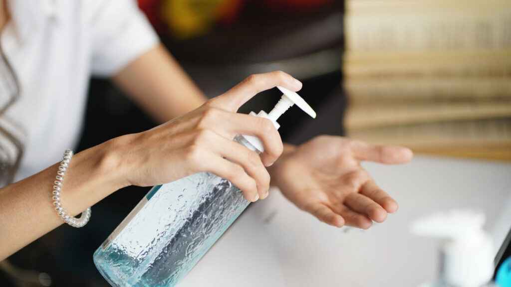 Top 5 Benefits of Hand Sanitizer